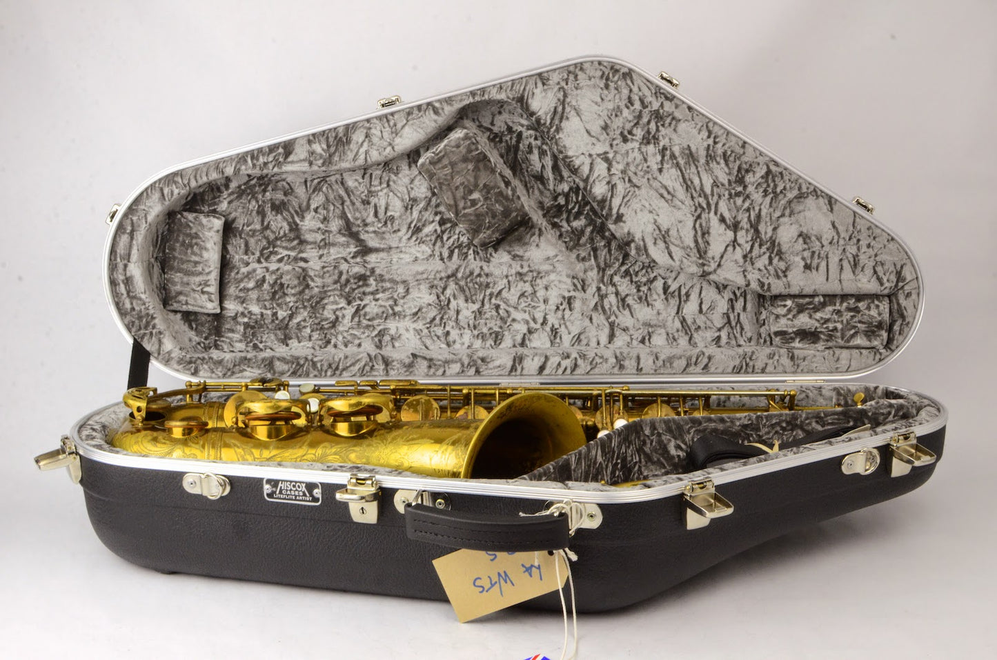 Hiscox Artist Black Tenor Saxophone Case LA-WTS-B