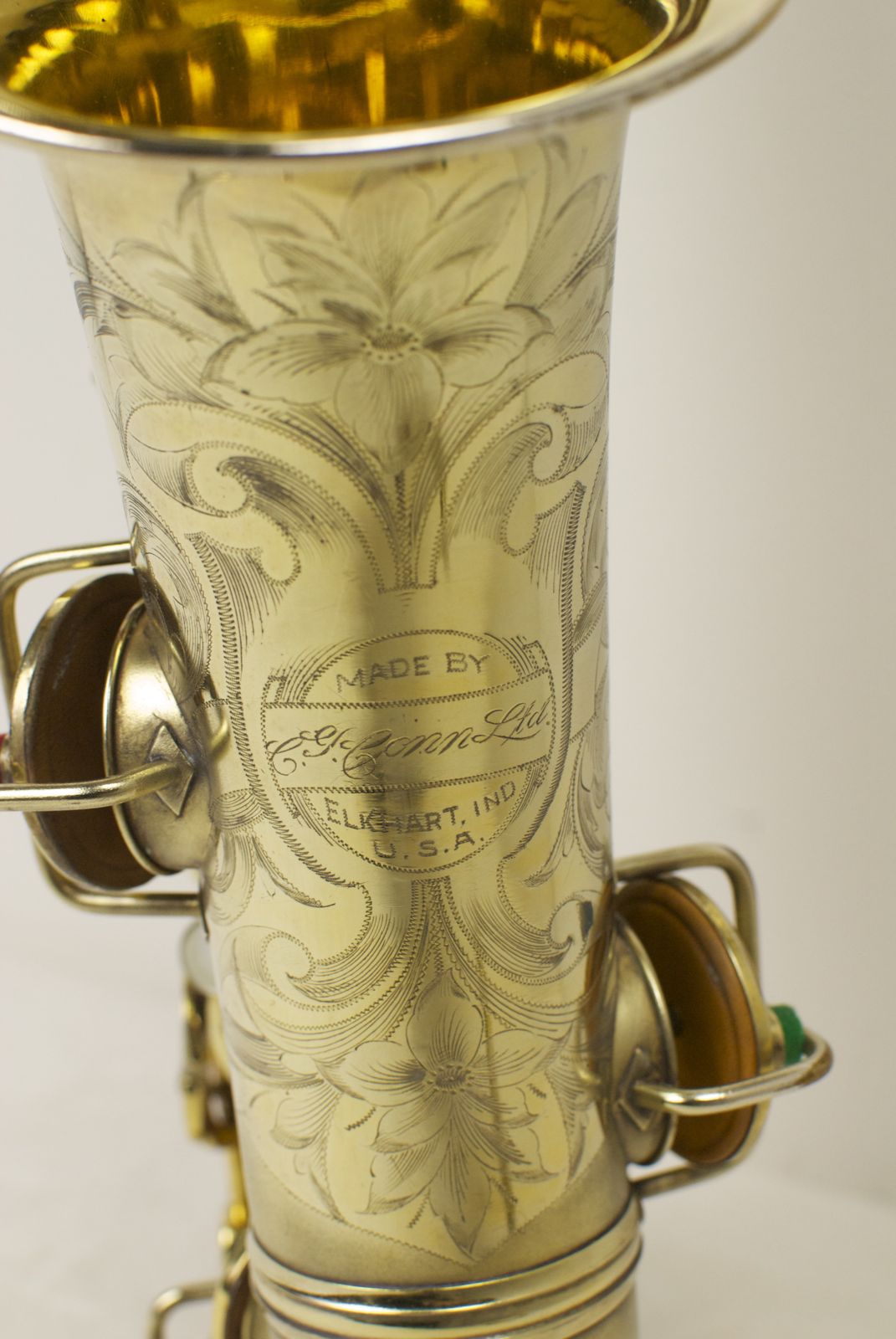 Conn New Wonder II Chu Berry Alto Saxophone Gold Plated