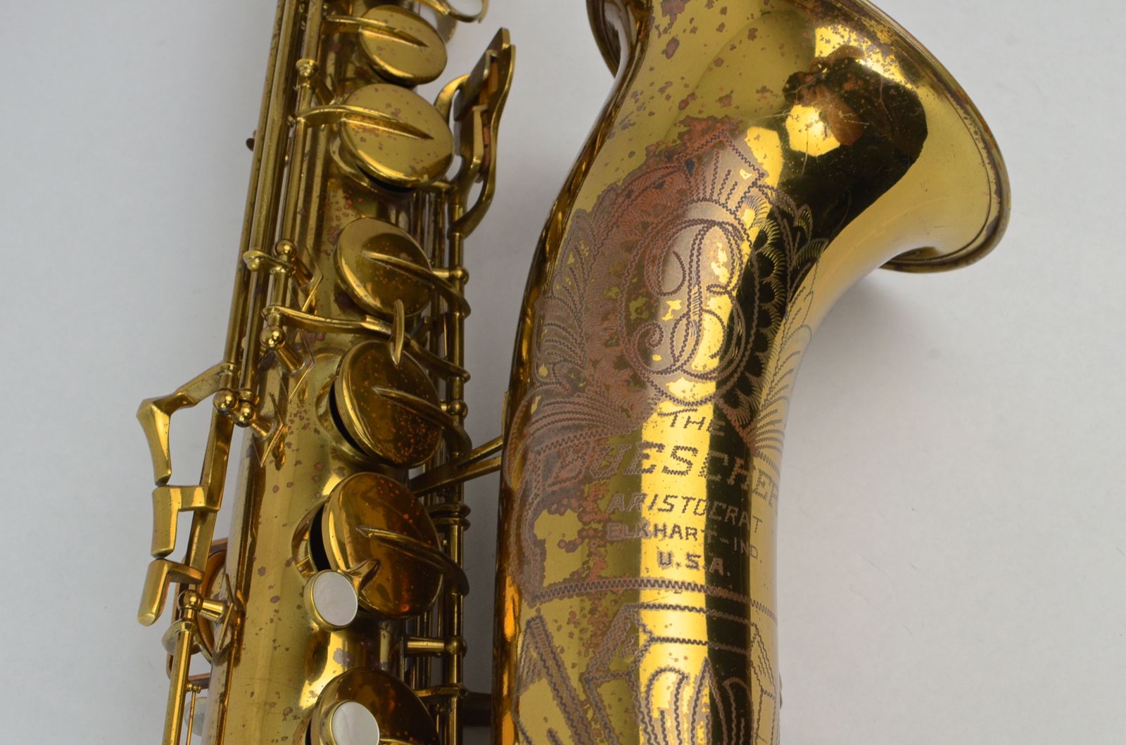 Buescher Aristocrat Big B テナーサックス Buescher Aristocrat Big B Tenor Saxophone 320xxx – GETASAX
