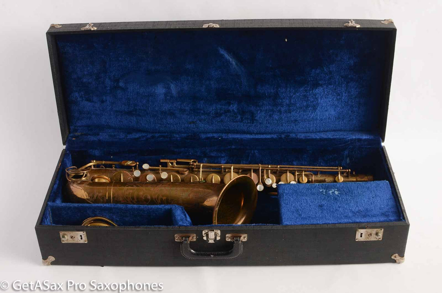 Martin The Martin Tenor Saxophone Original Lacquer Excellent Overhaul Candidate 163812