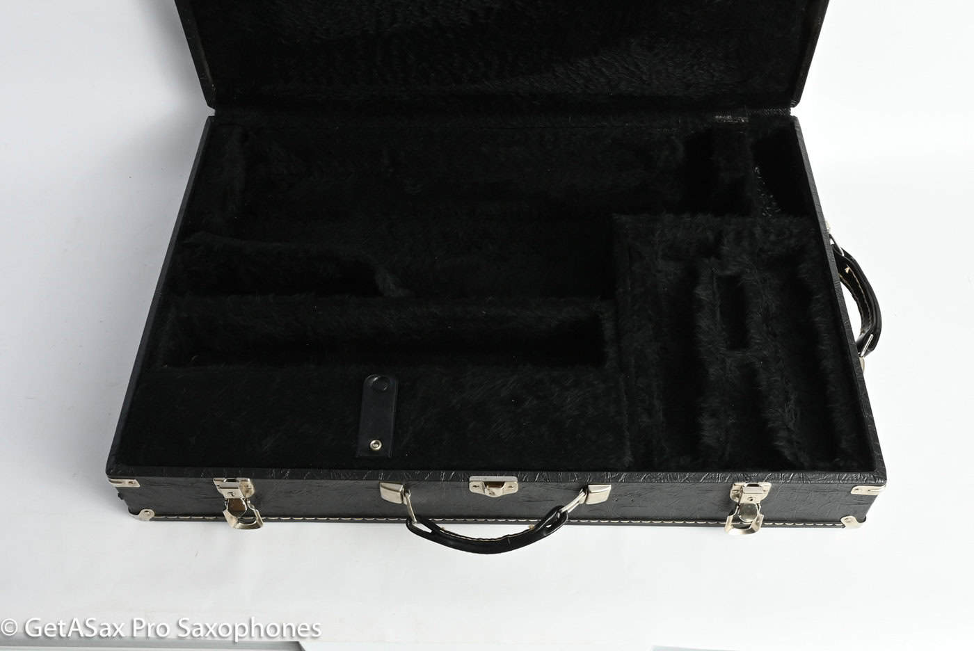Allied Band Instruments Alto Sax / Clarinet / Flute + Storage Combo Case