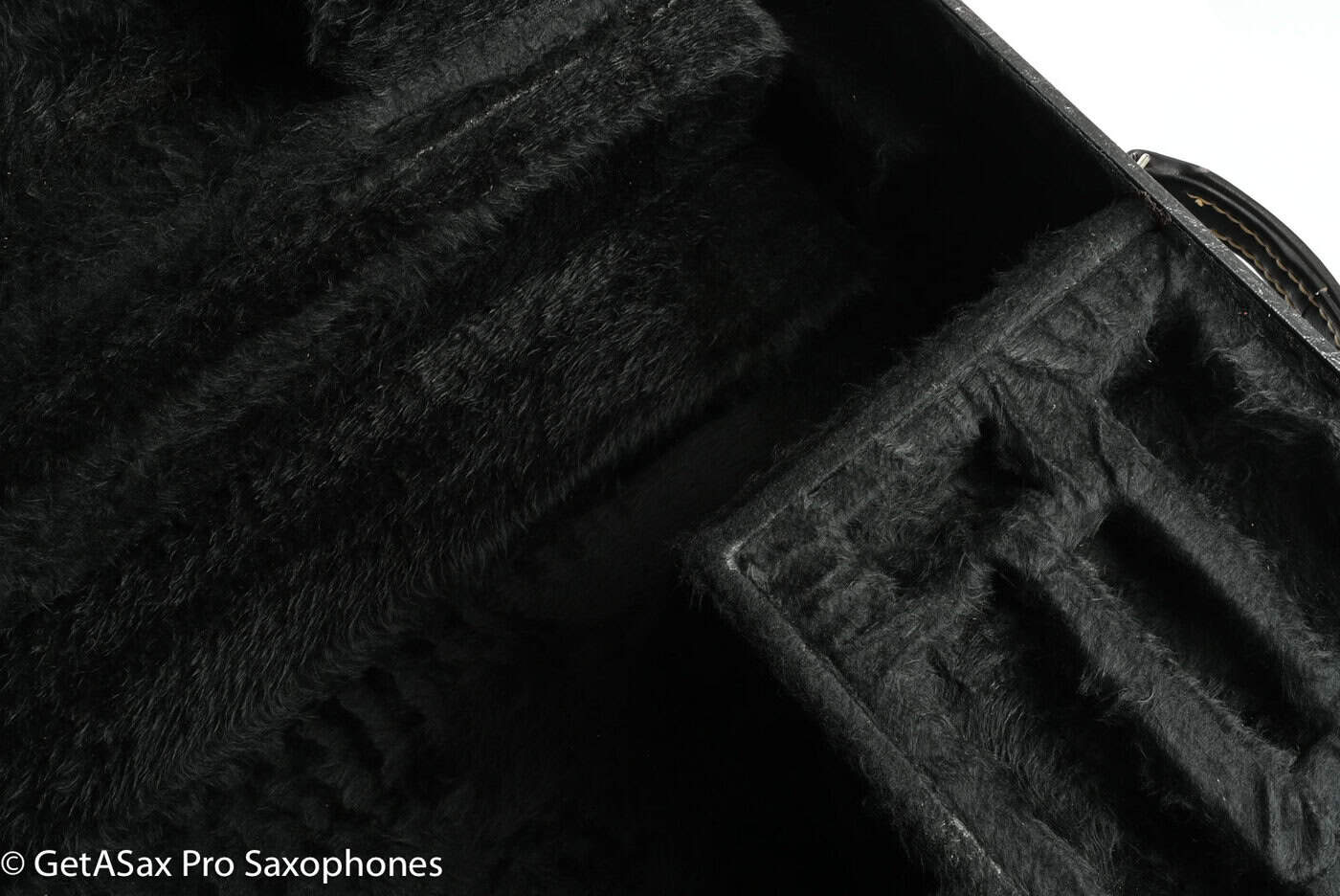 Allied Band Instruments Tenor Sax / Clarinet / Flute + Storage Combo Case $100