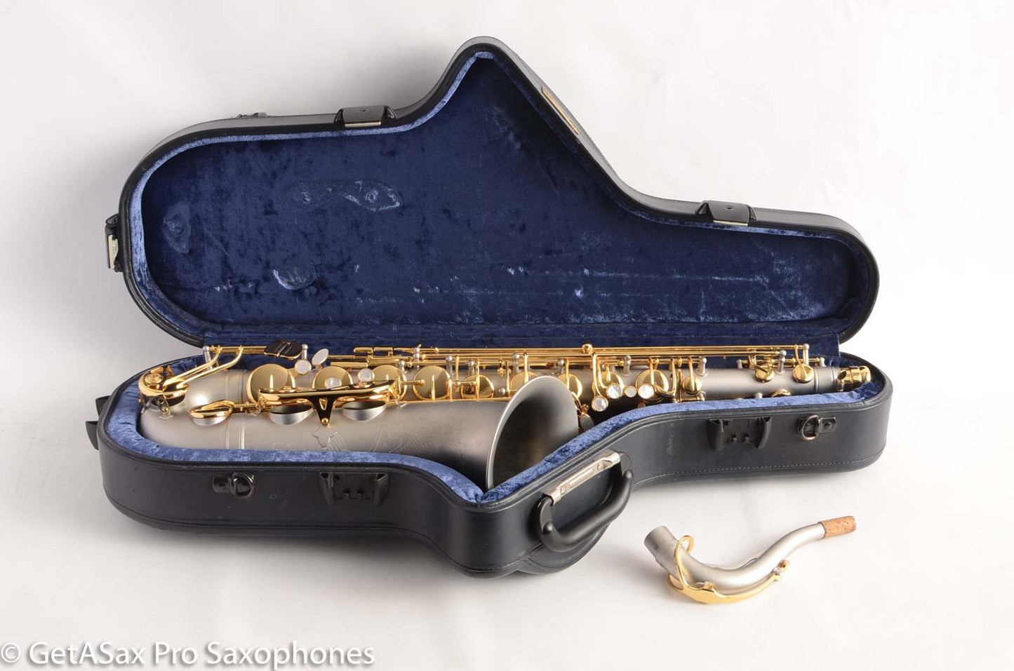 Borgani Joe Lovano Pearl Silver Tenor Saxophone Excellent Condition 19626 – Sounds like a Conn!