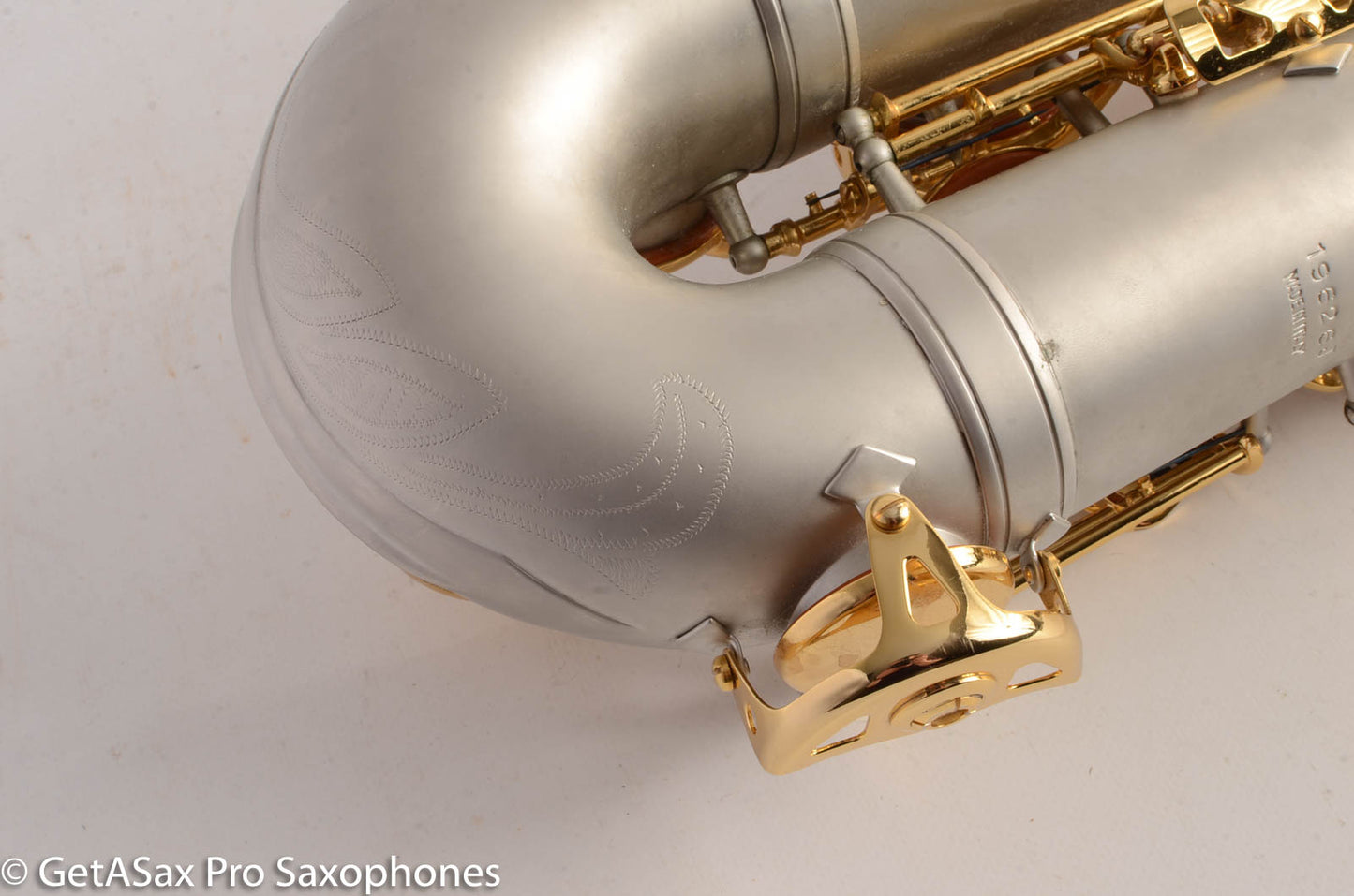 Borgani Joe Lovano Pearl Silver Tenor Saxophone Excellent Condition 19626 – Sounds like a Conn!