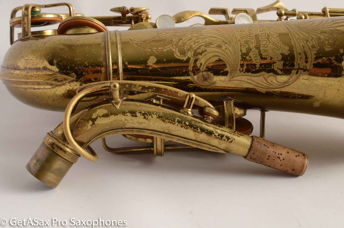 Buescher Aristocrat 140 Alto 339934 Great Deal Original Lacquer Plays on Older Pads