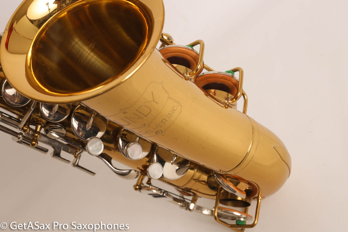 Buescher-Made (Selmer) Bundy Alto 408990 Good Student Alto Older Pads