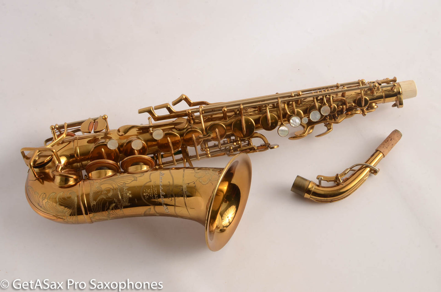 Buescher Top Hat and Cane Alto Saxophone Super 400 Near Mint Superb 323836