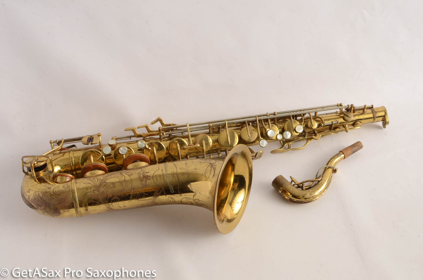 Buescher Top Hat and Cane Tenor Saxophone Relacquered, Pickup Plugged Old Pads Great Deal