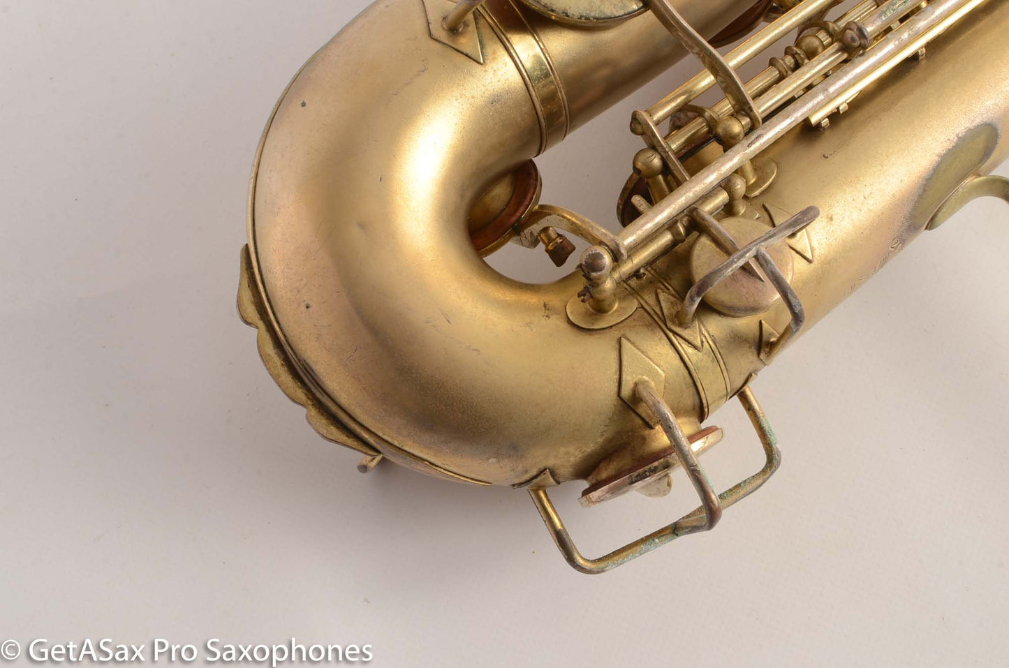 Buescher True Tone Alto Saxophone 202609 Original Gold Plate Very Good Condition