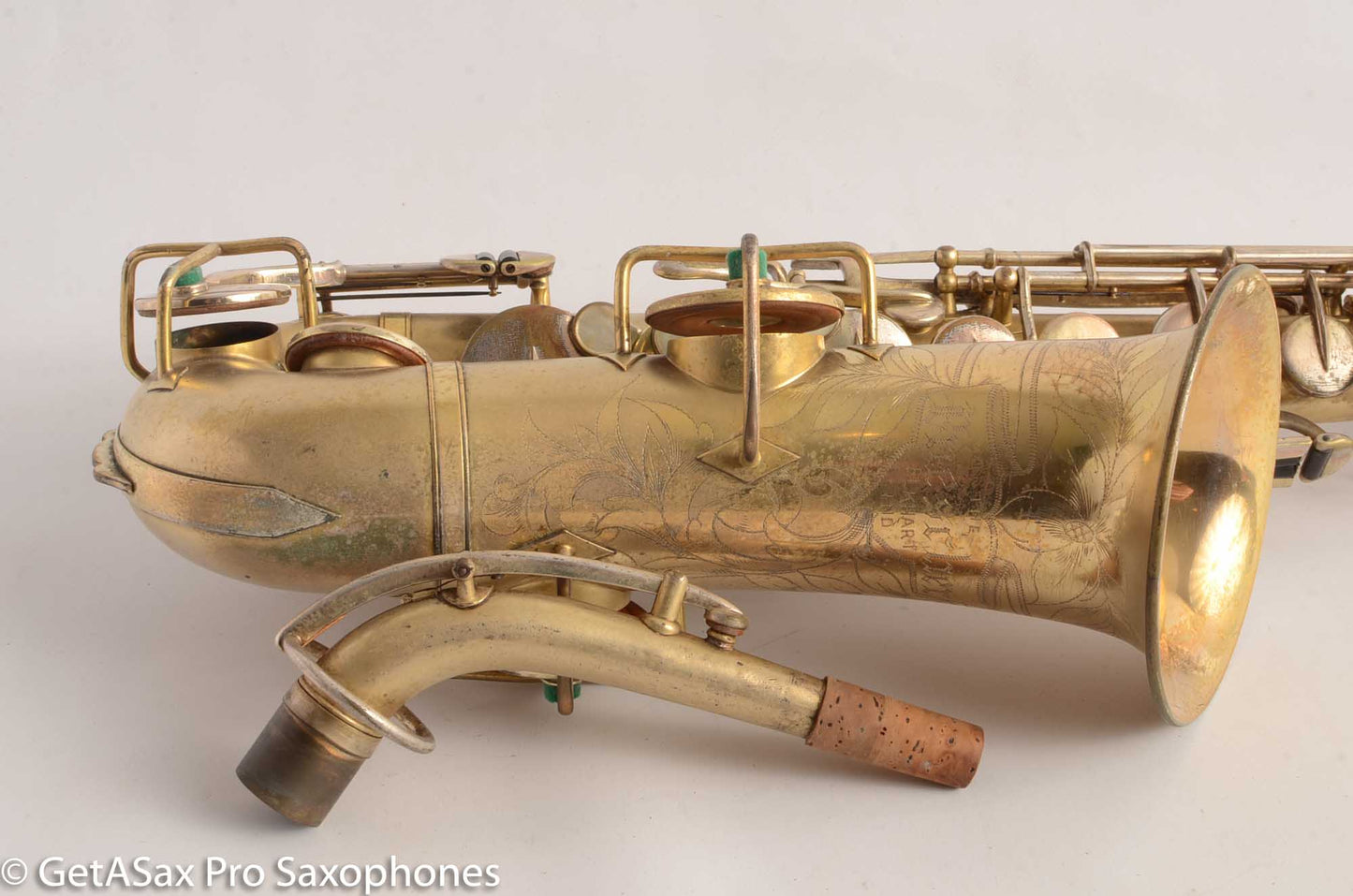 Buescher True Tone Alto Saxophone 202609 Original Gold Plate Very Good Condition