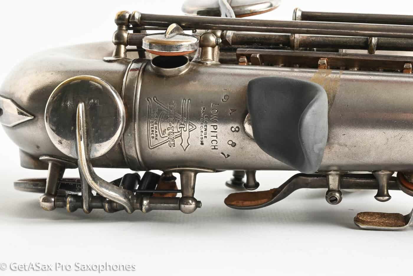 Buescher True Tone Curved Soprano Plays Great! High Eb 2 Cases 94387