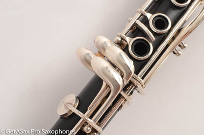Buffet E11 Intermediate Clarinet Great Condition!
