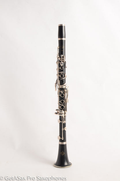 Buffet E11 Intermediate Clarinet Great Condition!