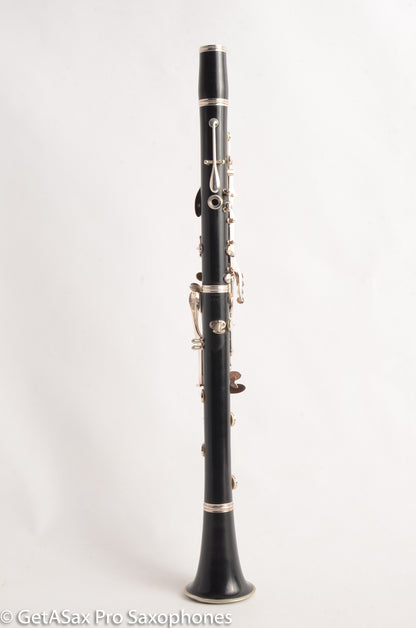 Buffet E11 Intermediate Clarinet Great Condition!