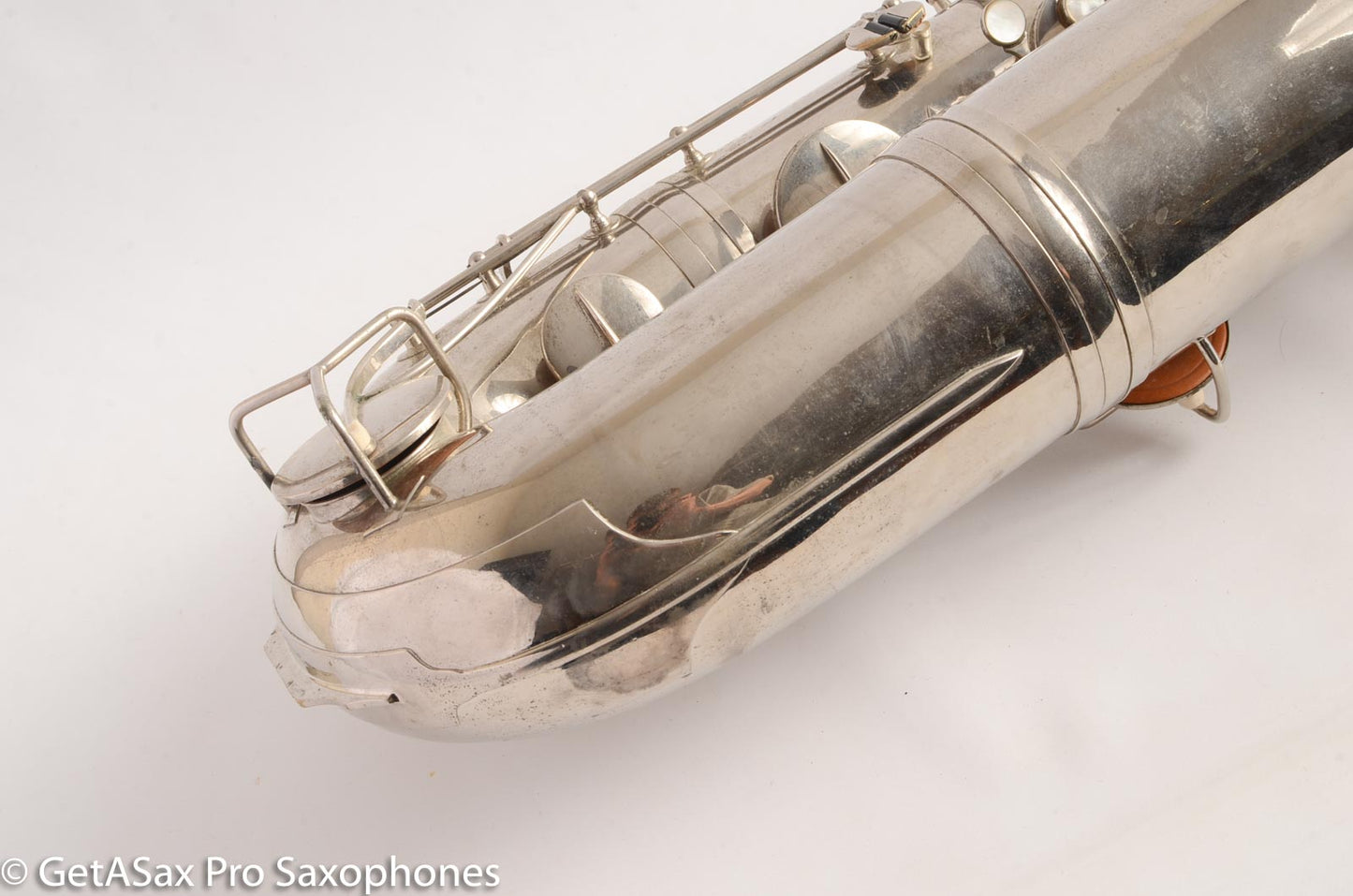 Conn NWII/14M BASS Sax desirable ‘plumber neck’ SUPER CLEAN original nickel plate AMAZING 154026 High Eb