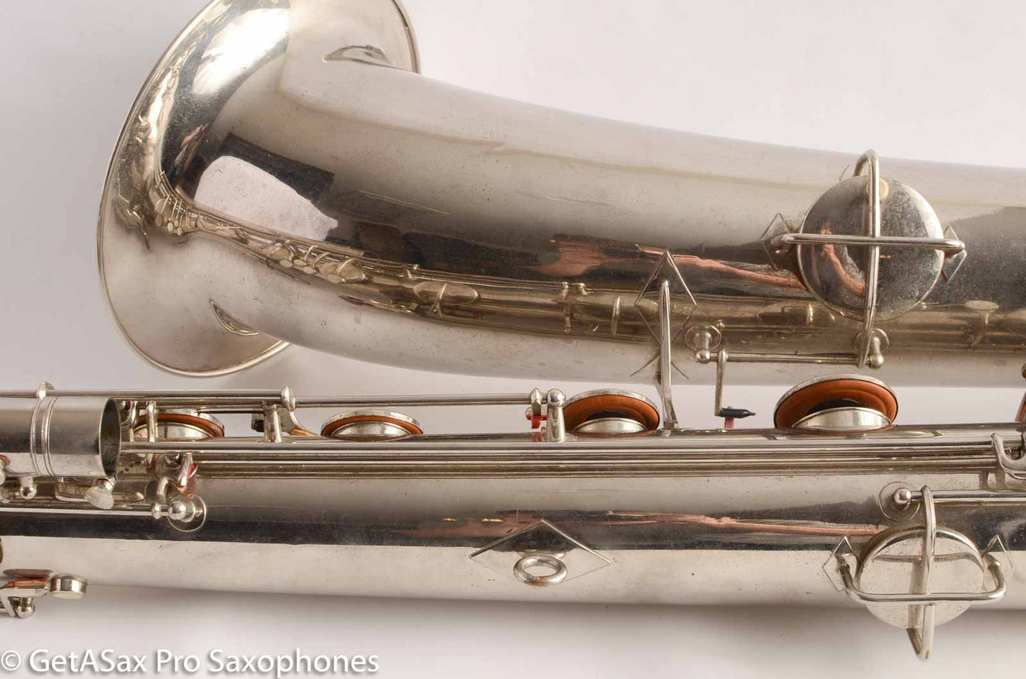 Conn NWII/14M BASS Sax desirable ‘plumber neck’ SUPER CLEAN original nickel plate AMAZING 154026 High Eb
