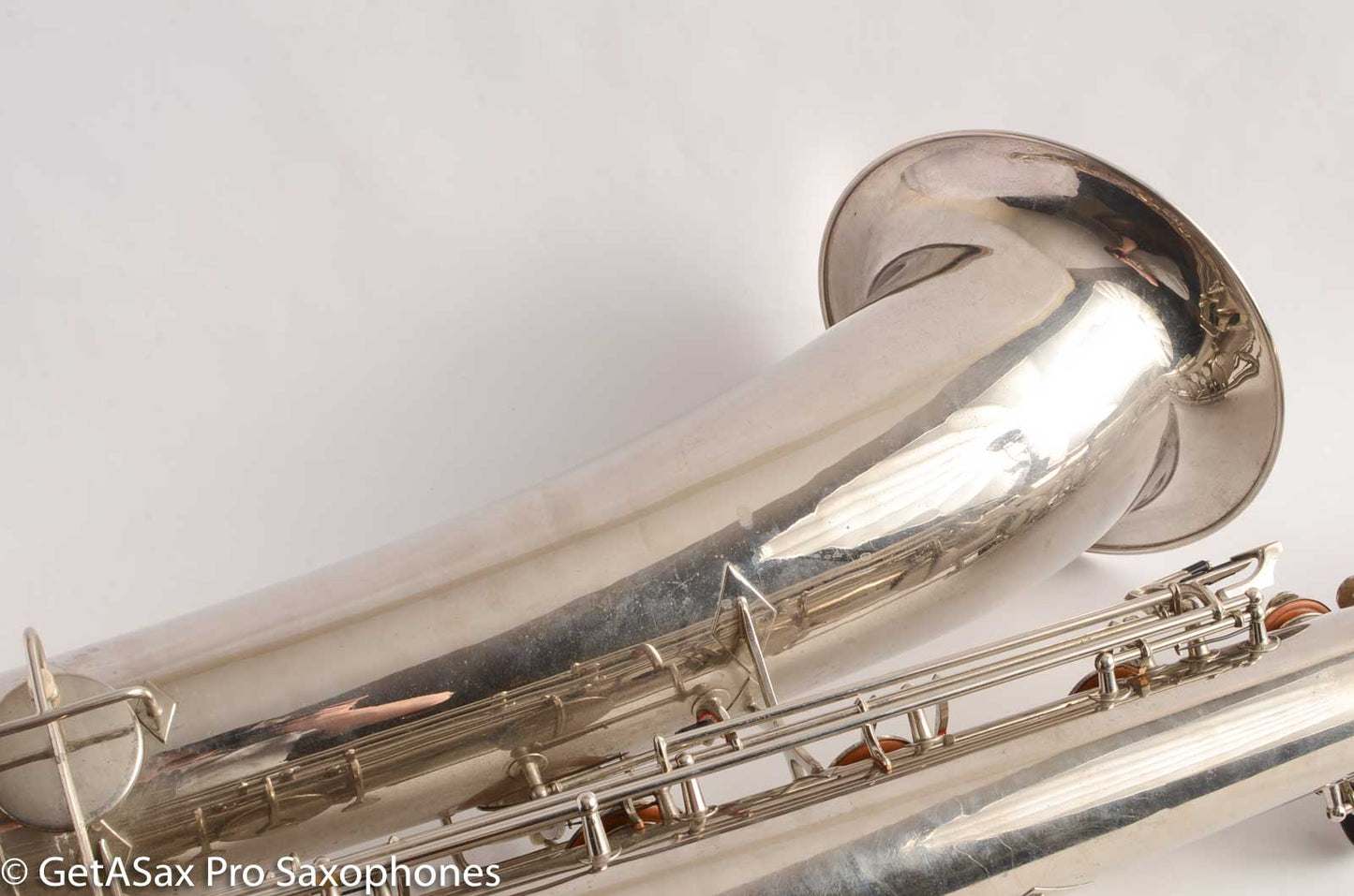 Conn NWII/14M BASS Sax desirable ‘plumber neck’ SUPER CLEAN original nickel plate AMAZING 154026 High Eb