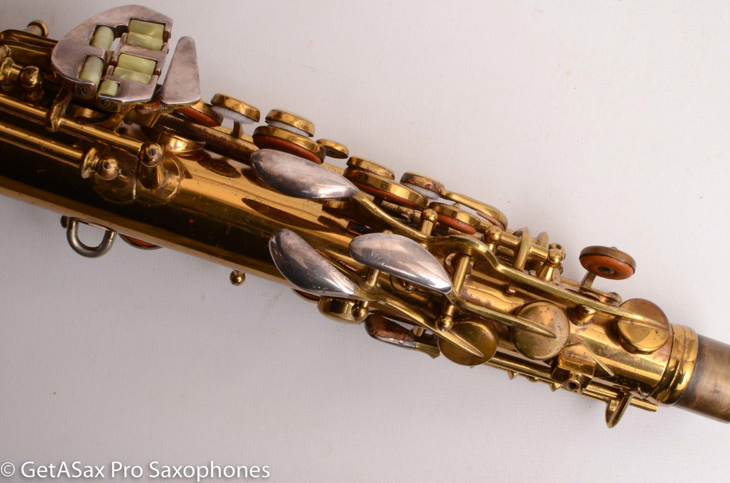 Conn 26M Connqueror Alto with 30M-style Neck Original Lacquer Very Good Condition Old Pads 297622