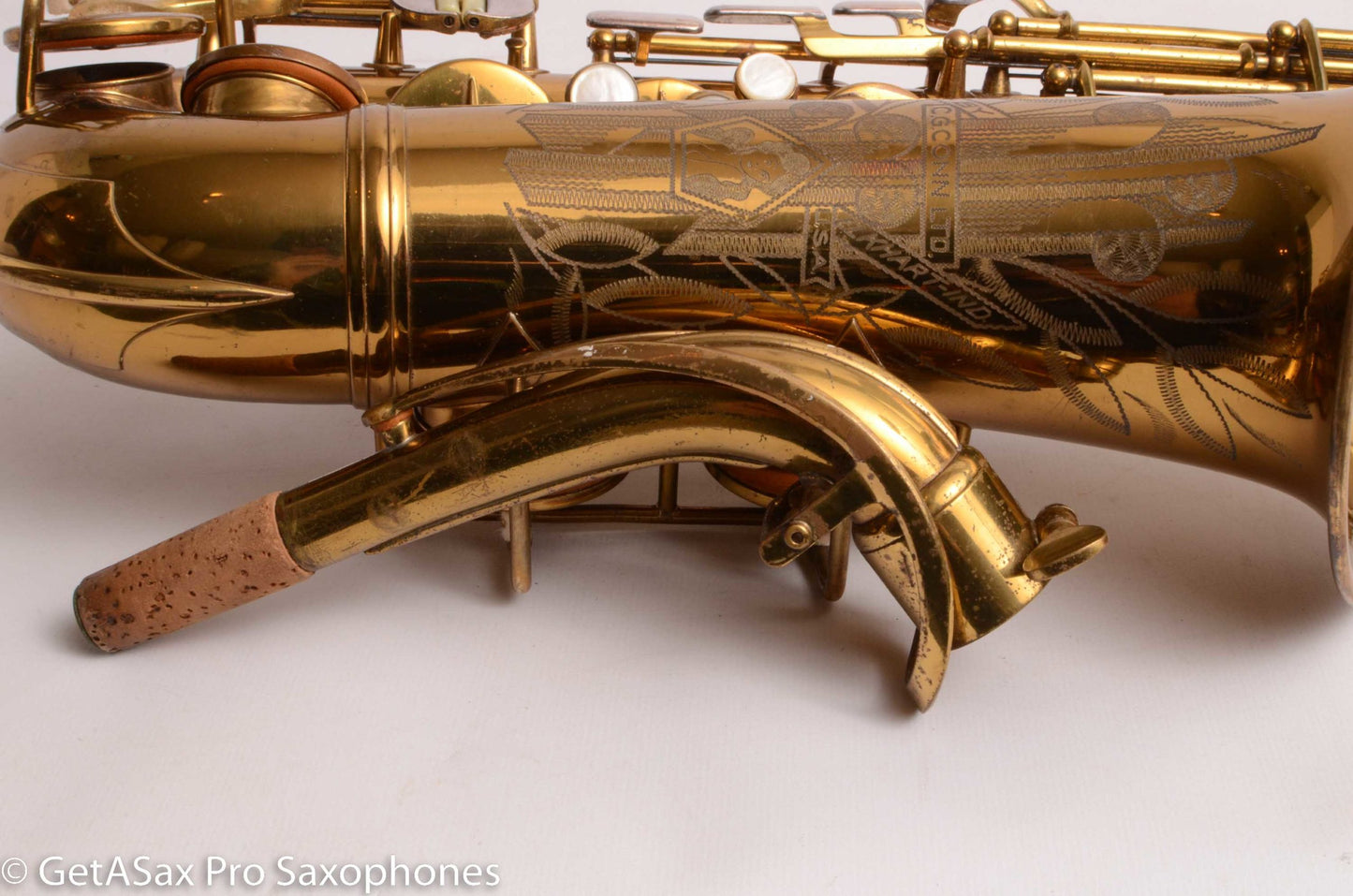 Conn 26M Connqueror Alto with 30M-style Neck Original Lacquer Very Good Condition Old Pads 297622