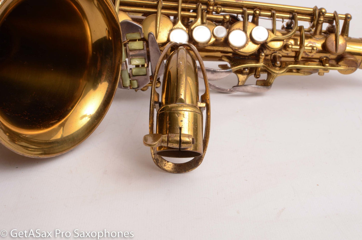 Conn 26M Connqueror Alto with 30M-style Neck Original Lacquer Very Good Condition Old Pads 297622