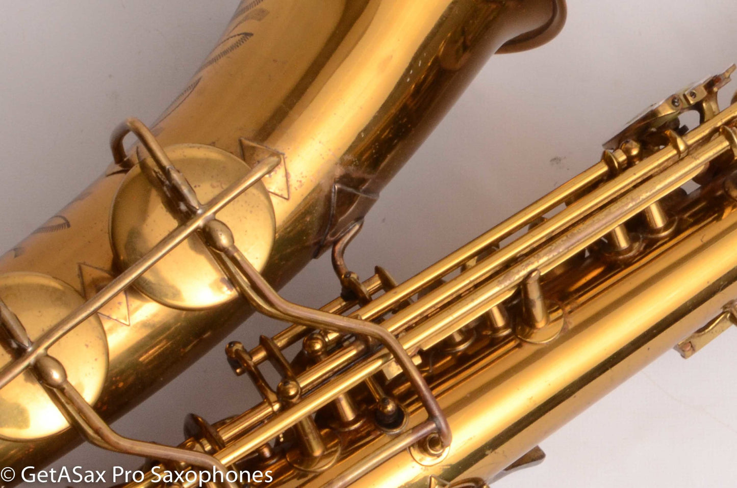 Conn 26M Connqueror Alto with 30M-style Neck Original Lacquer Very Good Condition Old Pads 297622