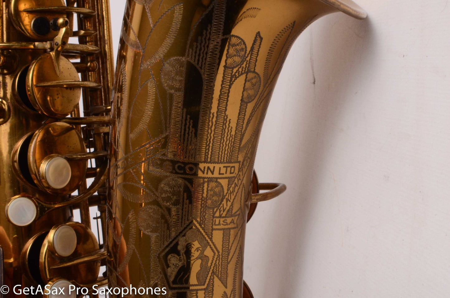 Conn 26M Connqueror Alto with 30M-style Neck Original Lacquer Very Good Condition Old Pads 297622