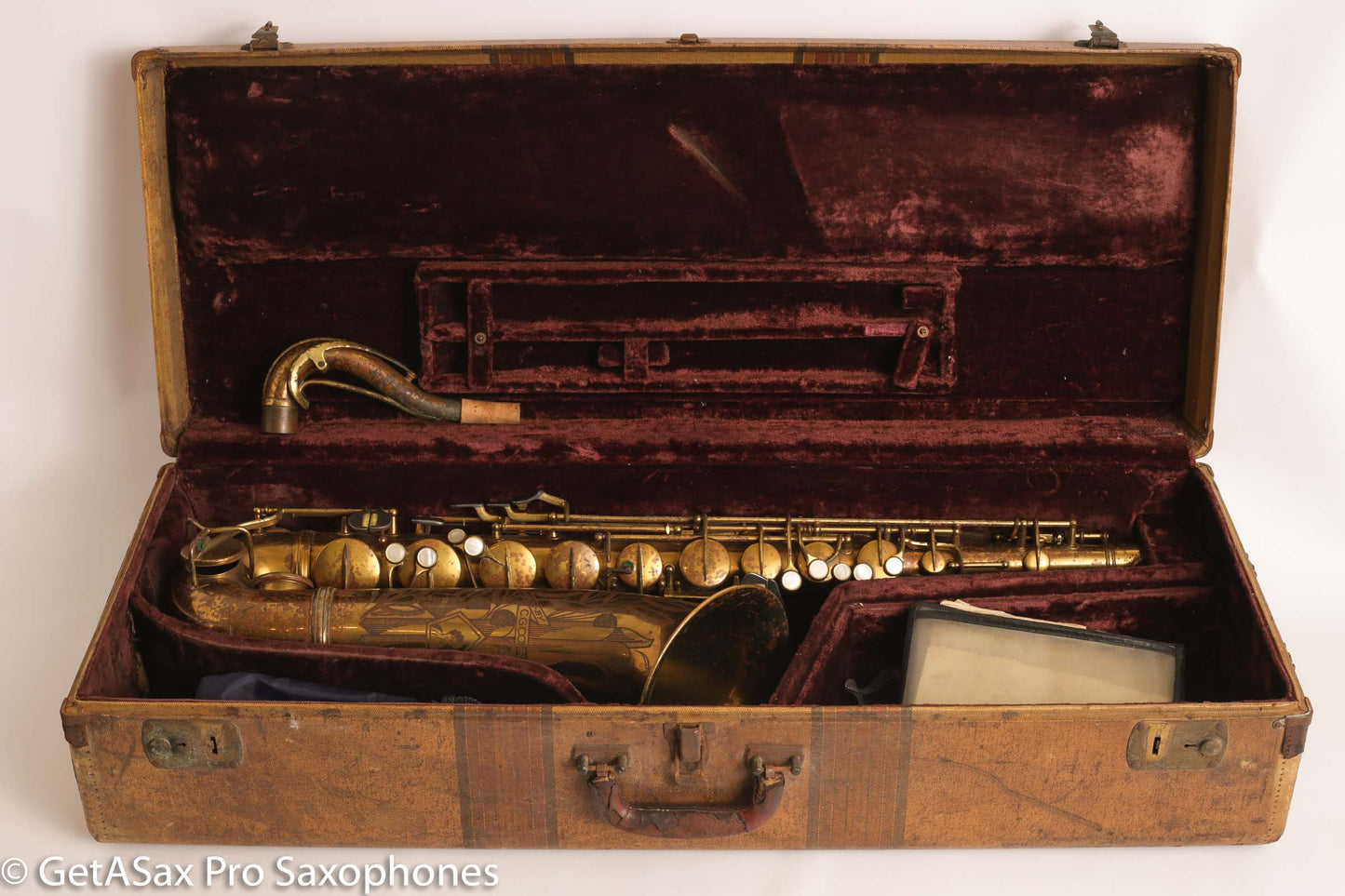 Conn 30M Connqueror Tenor Saxophone Original Lacquer Orig Pads 1 owner!