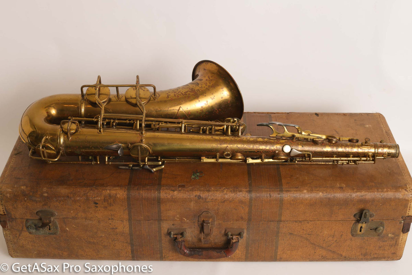 Conn 30M Connqueror Tenor Saxophone Original Lacquer Orig Pads 1 owner!