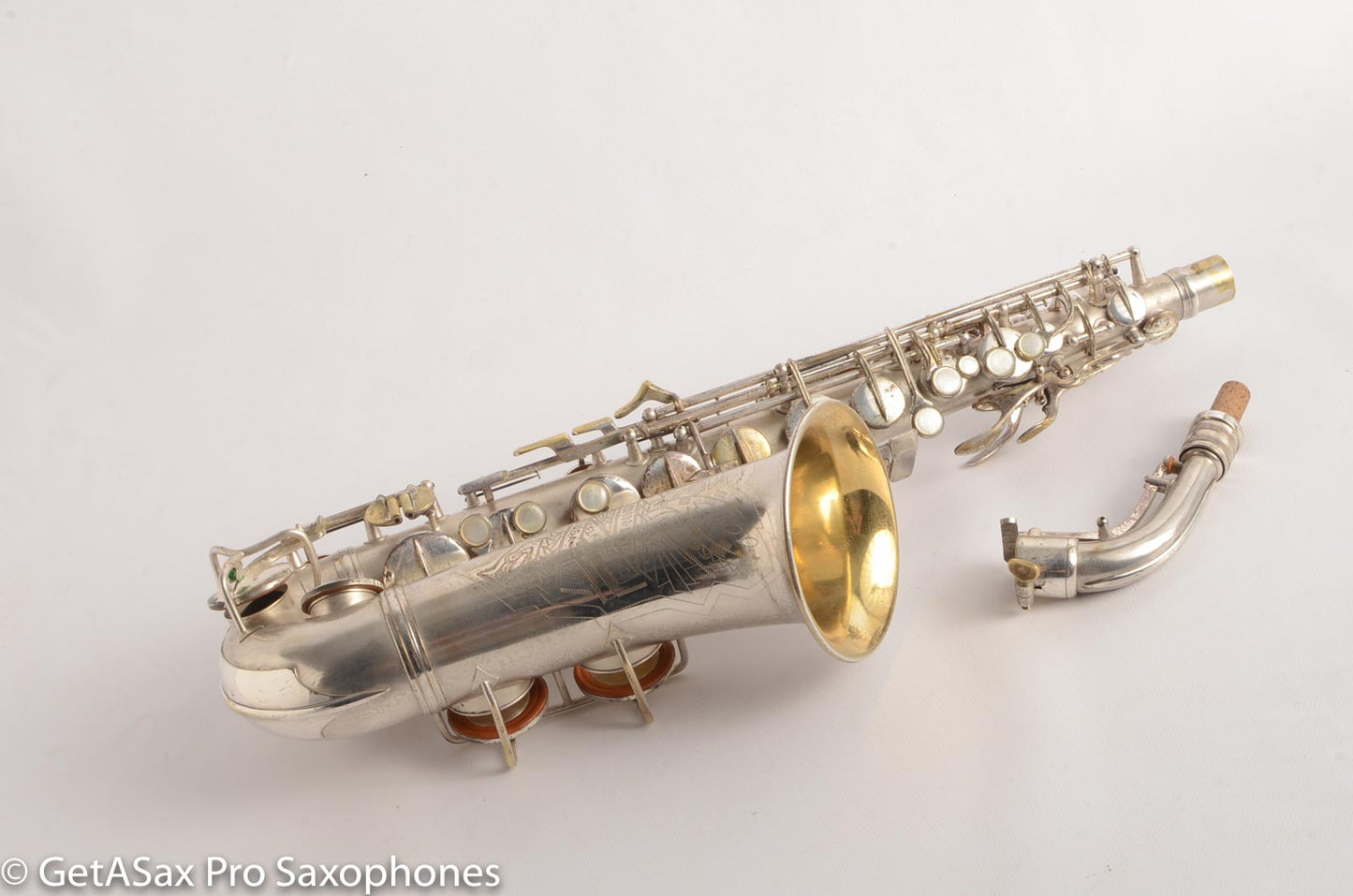 Conn NWII / 6M Transitional Alto 247xxx Silver Plate Good Pads Ergonomic Mods