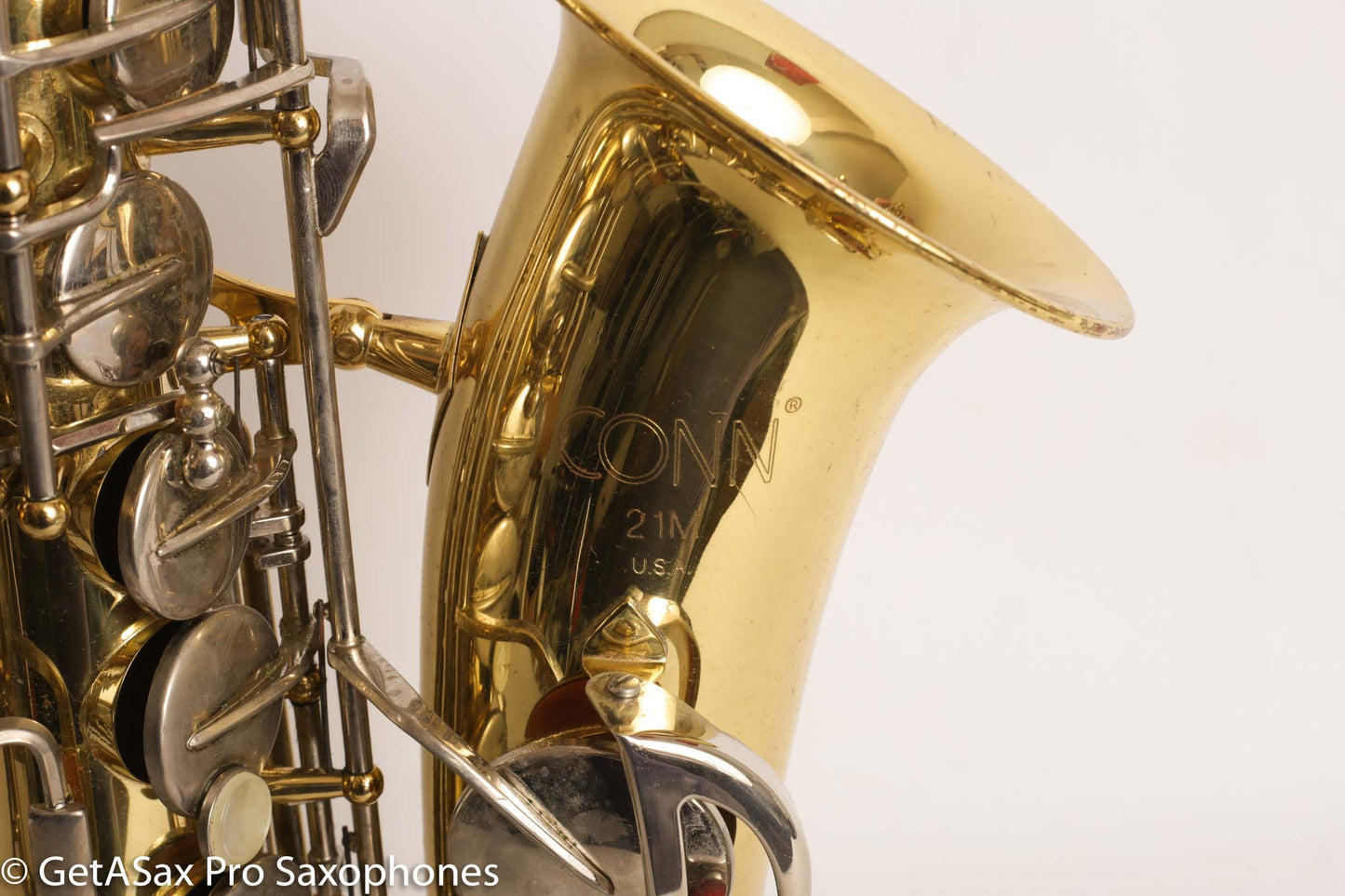 Conn 20M Student Alto Great First Saxophone! Plays well
