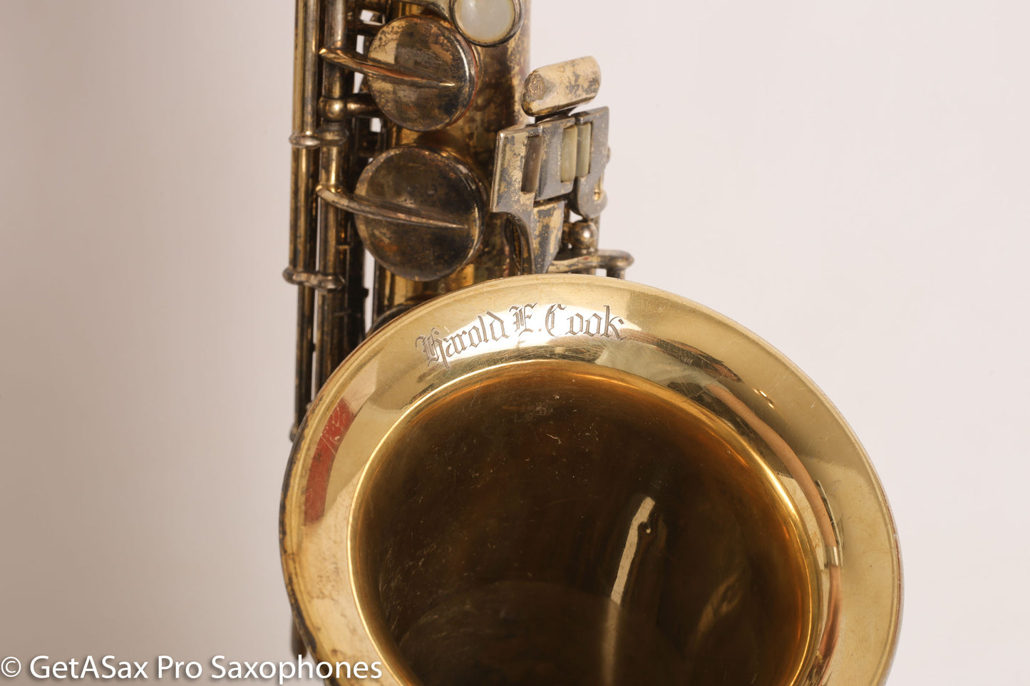 Conn New Wonder 1 Alto Burnished Gold Stunning Portrait Engraved Old Pads 139214