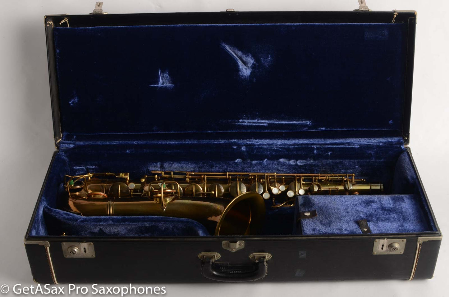 Conn NW1 Tenor Relacquered needs overhaul Great horn for the money