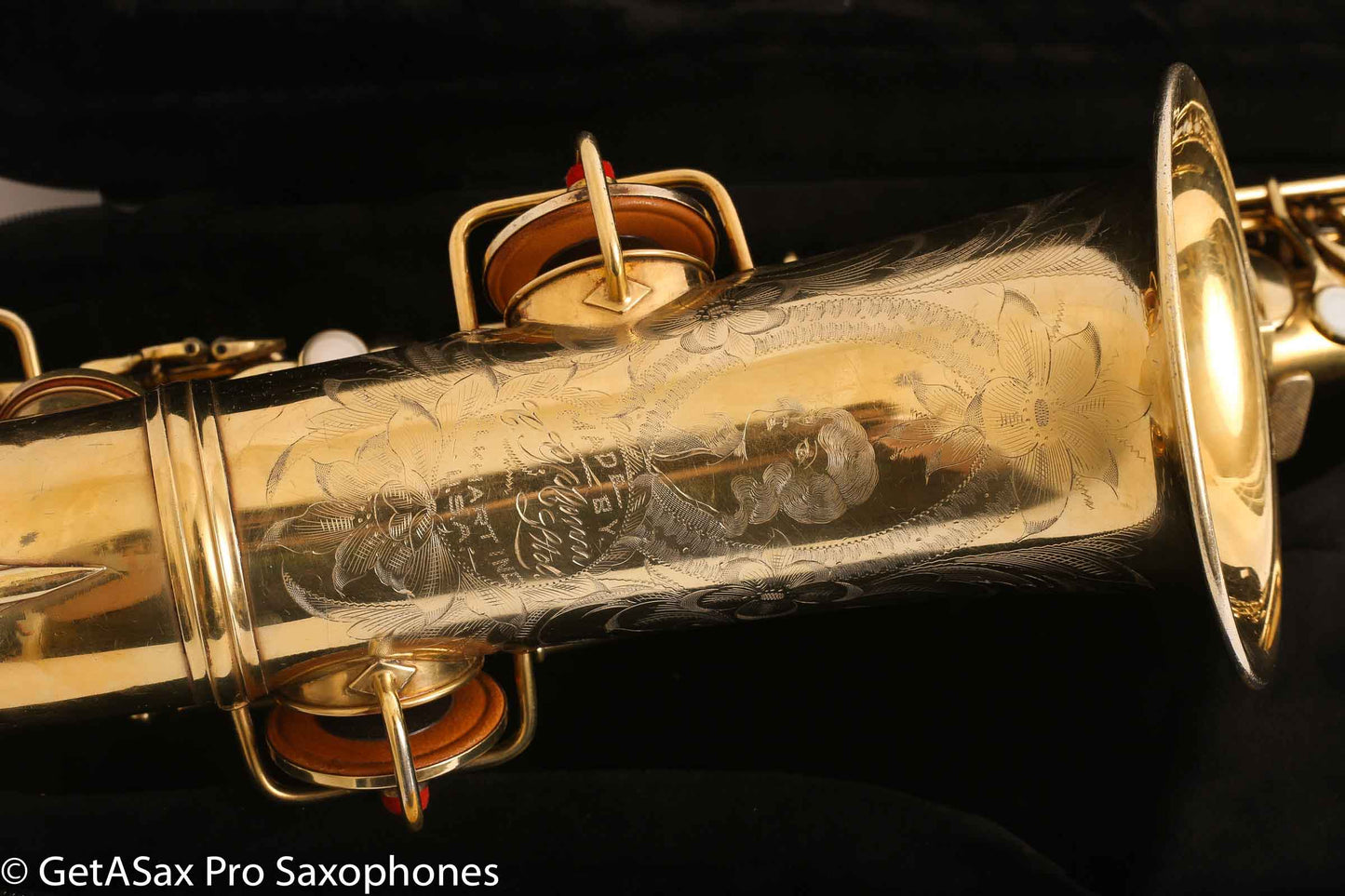Conn New Wonder II ‘Chu Berry’ Alto Burnished Gold Portrait