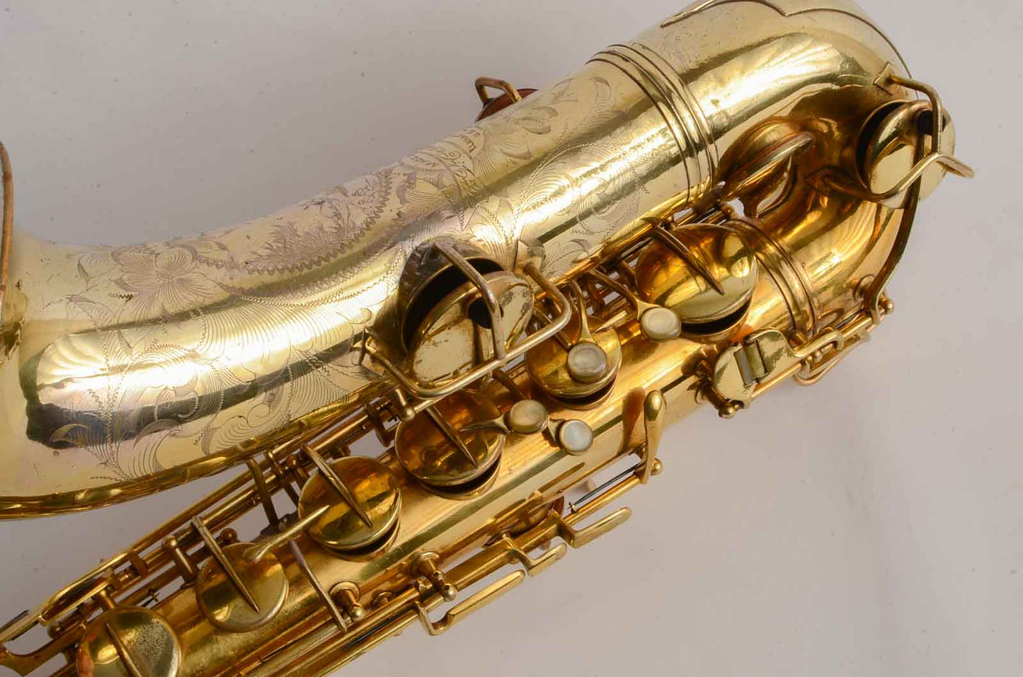 Conn Gold Portrait New Wonder II Tenor Saxophone 229961