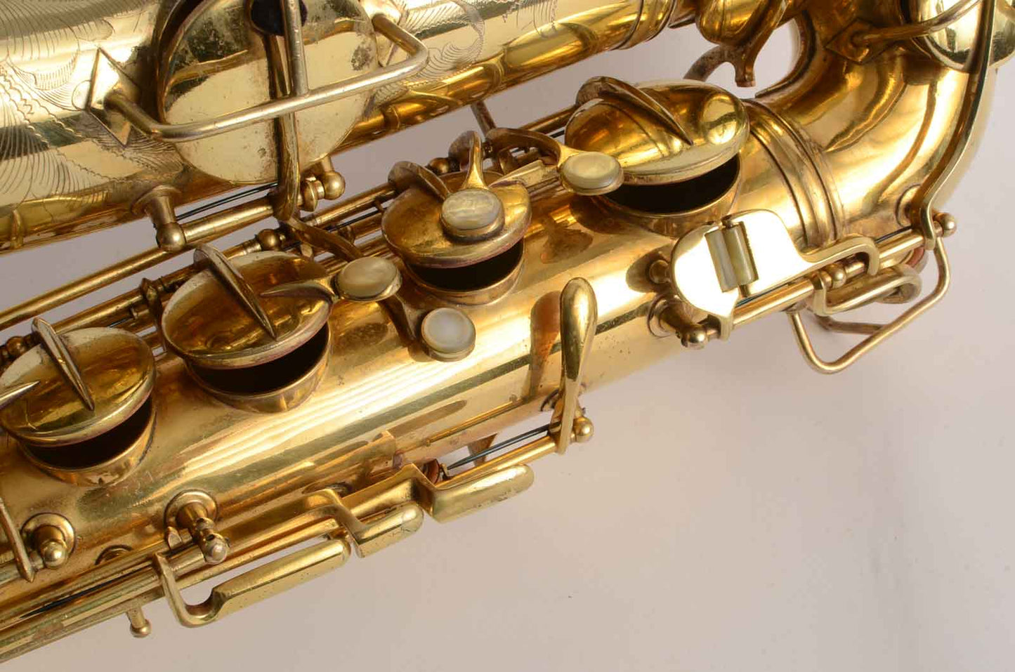 Conn Gold Portrait New Wonder II Tenor Saxophone 229961