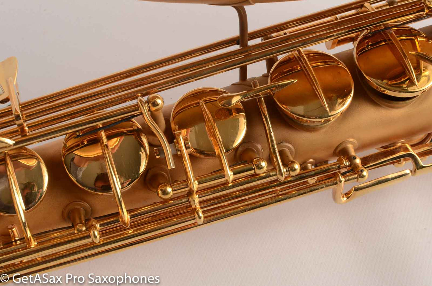 Conn with MODERN keywork New Wonder II Tenor Saxophone Gold Plate custom-made 167123