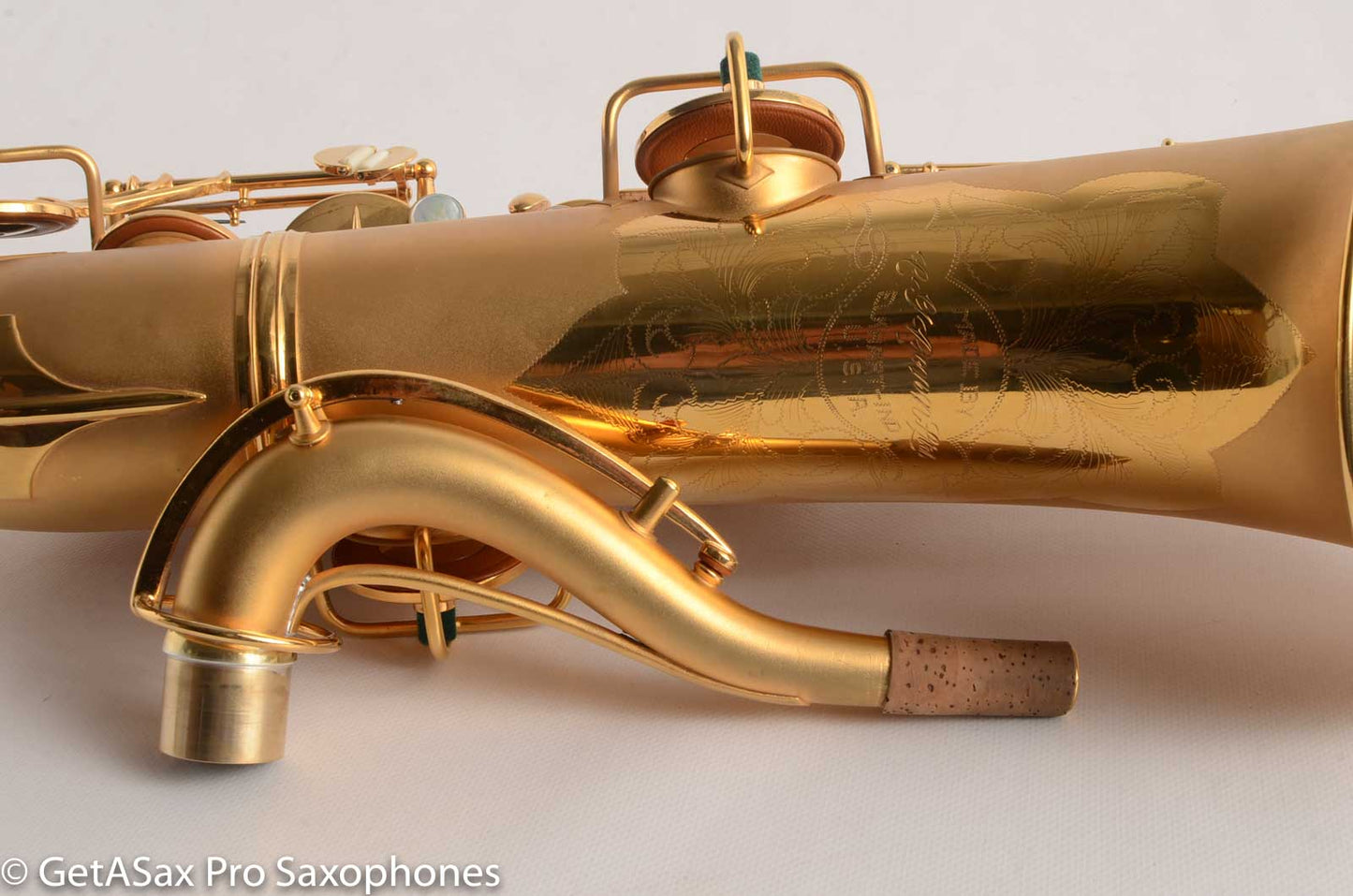 Conn with MODERN keywork New Wonder II Tenor Saxophone Gold Plate custom-made 167123