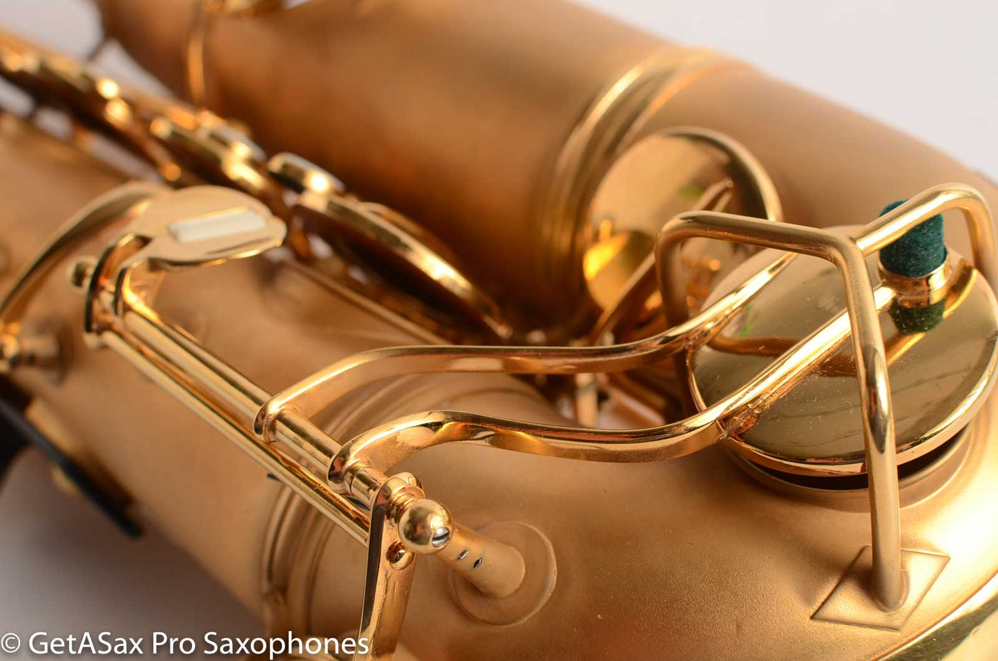 Conn with MODERN keywork New Wonder II Tenor Saxophone Gold Plate custom-made 167123