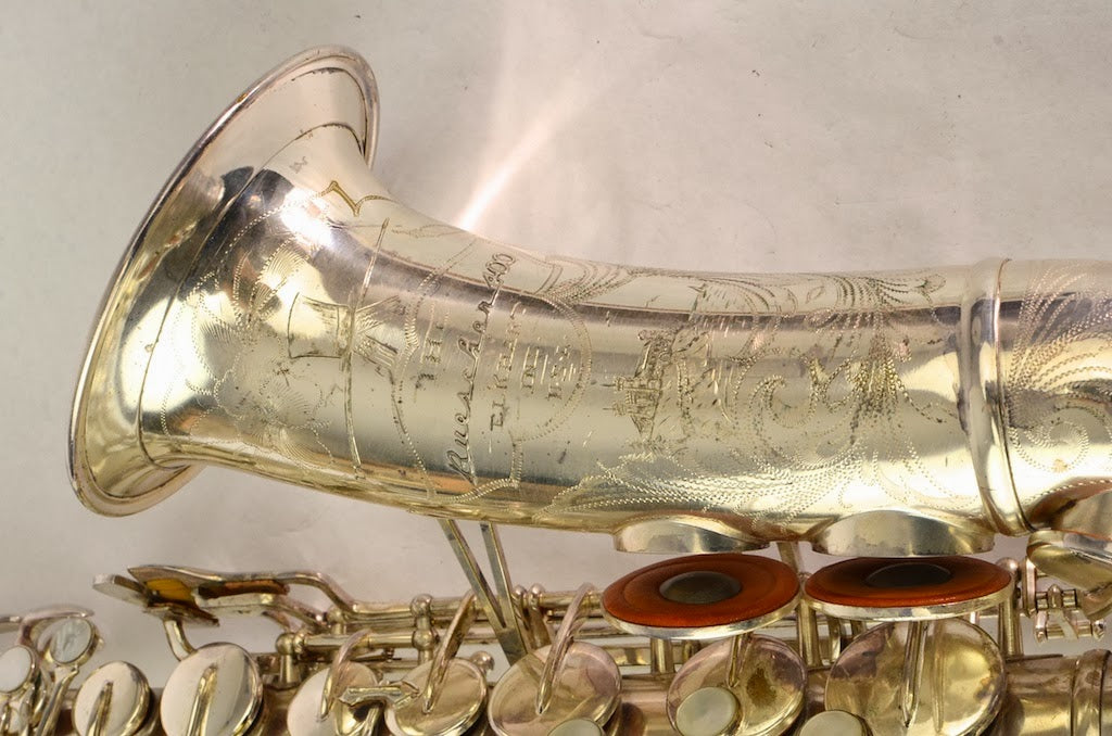 Buescher 400 Top Hat and Cane Alto Saxophone 355xxx Silver