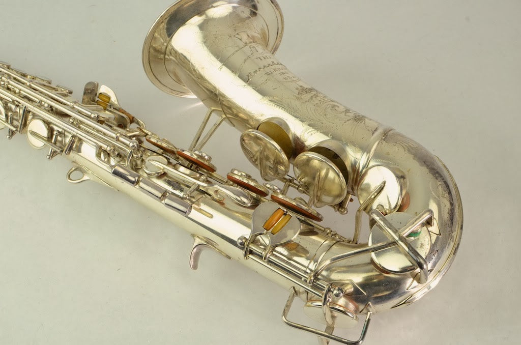 Buescher 400 Top Hat and Cane Alto Saxophone 355xxx Silver