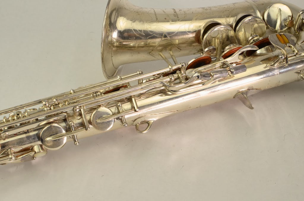 Buescher 400 Top Hat and Cane Alto Saxophone 355xxx Silver