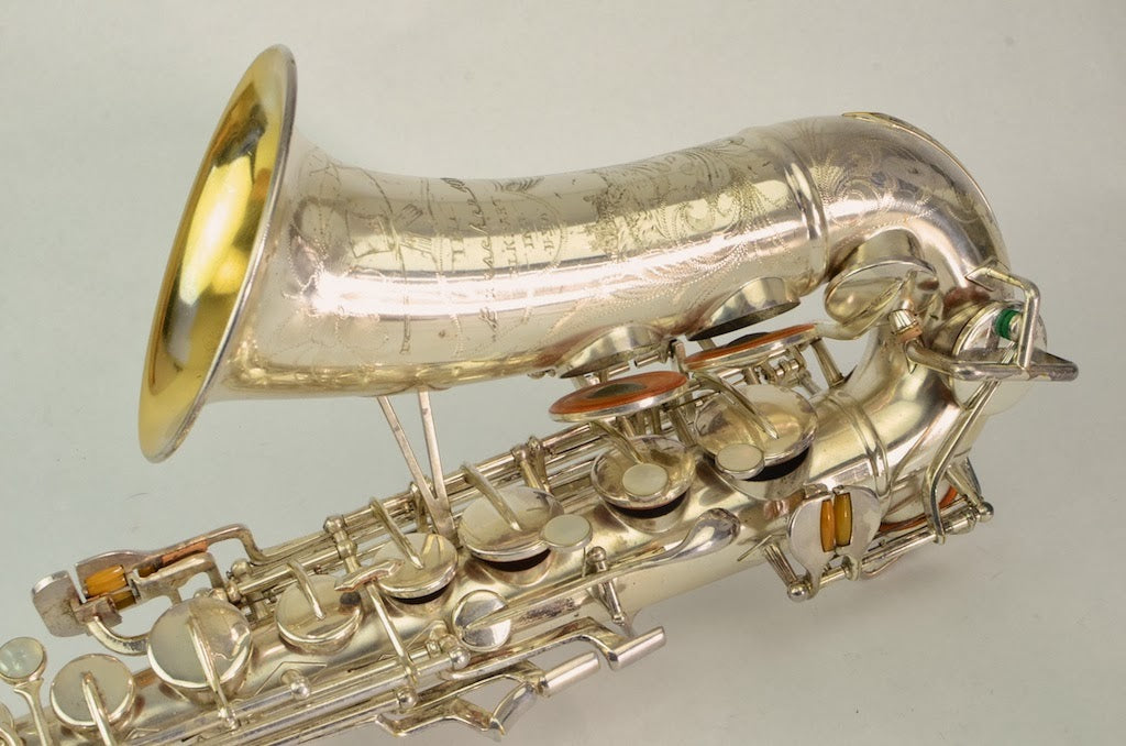 Buescher 400 Top Hat and Cane Alto Saxophone 355xxx Silver