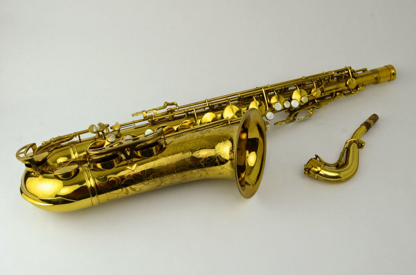 King Super 20 Tenor 319xxx Full Pearls Original Beautiful