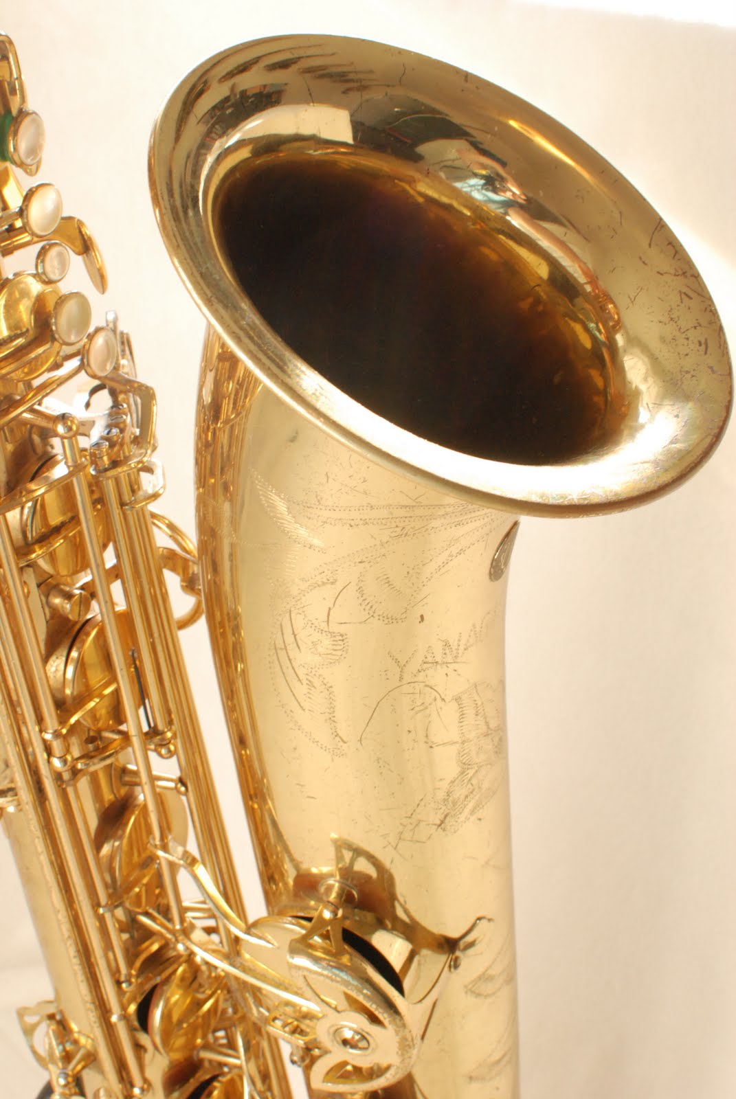 Yanagisawa B-880 Low A Baritone Saxophone – GETASAX