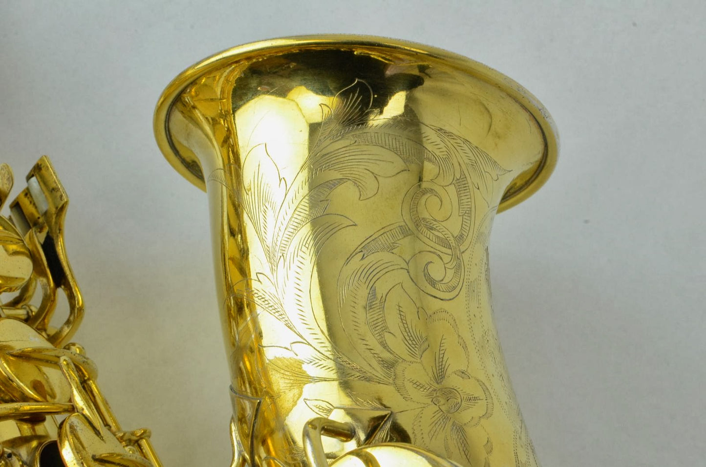 Conn New Wonder I Alto Saxophone Burnished Gold-plated 101xxx