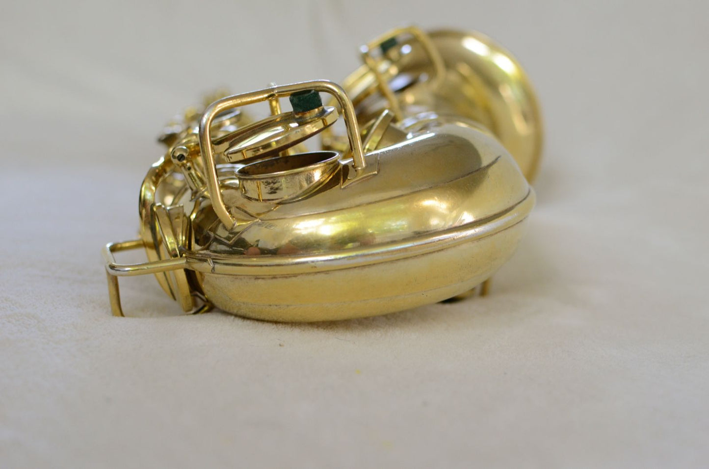 Conn New Wonder II "Chu Berry" Alto Saxophone Gold 157xxx