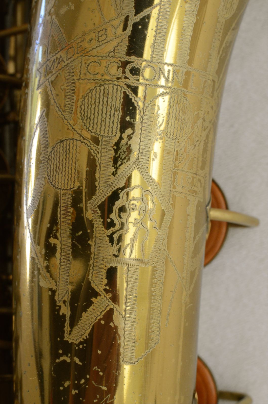Conn 10M Tenor Saxophone Late Transitional 275xxx