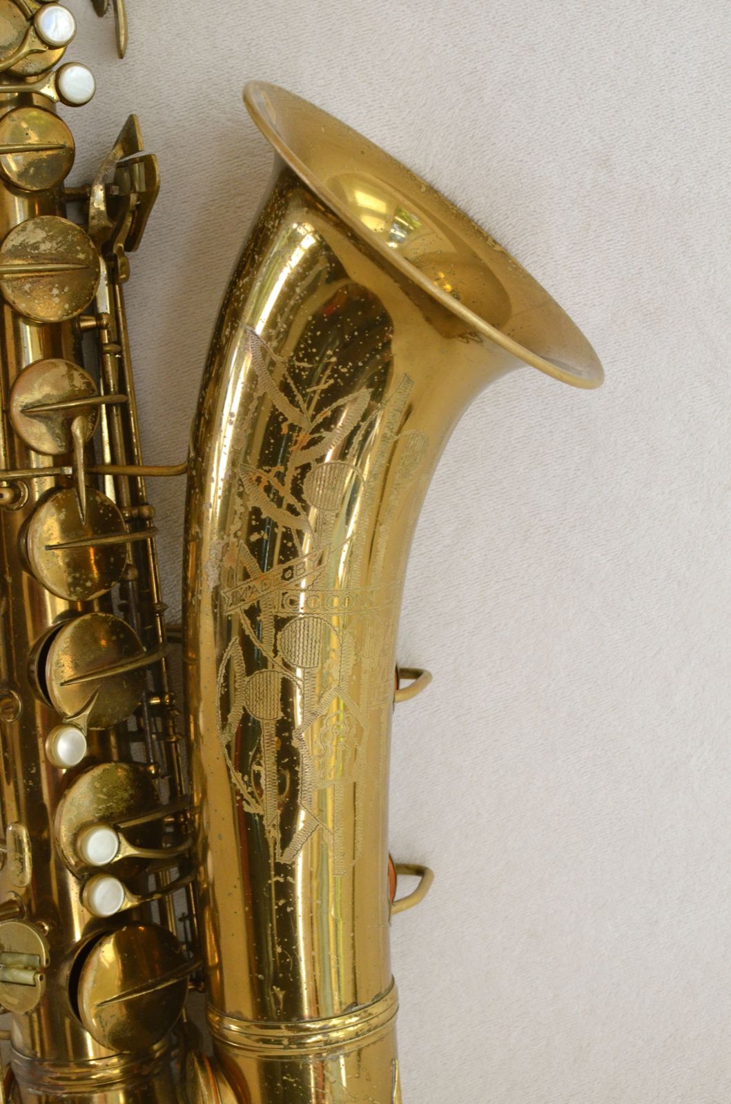 Conn 10M Tenor Saxophone Late Transitional 275xxx