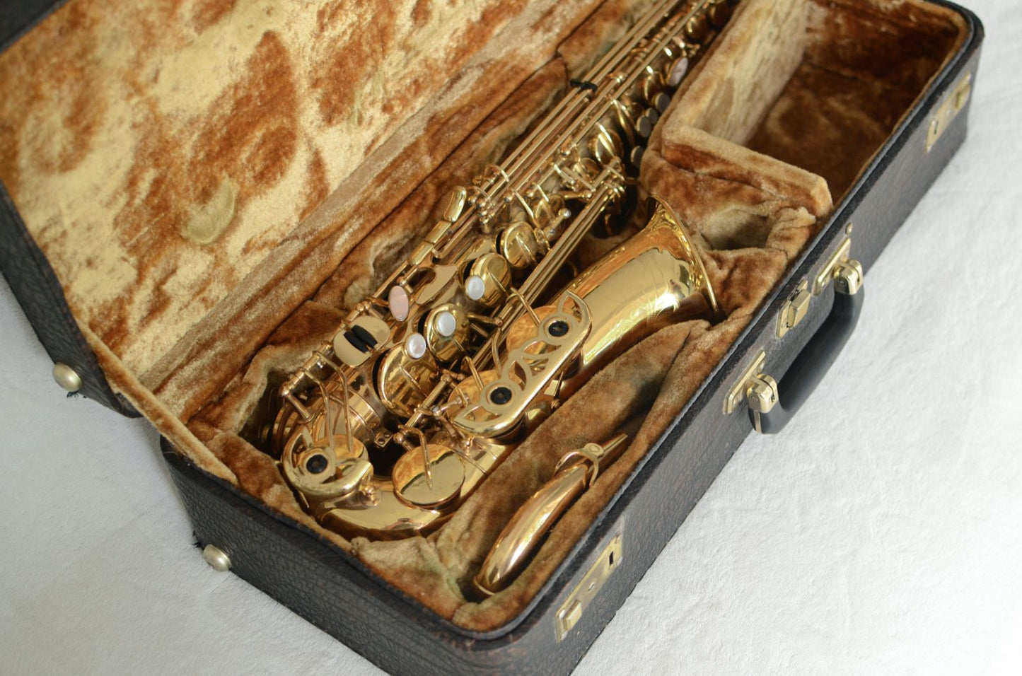 Yanagisawa A-880 Alto Saxophone