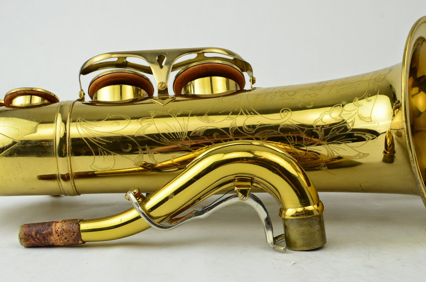 King Super 20 Tenor 443xxx Original Lacquer and Clean!